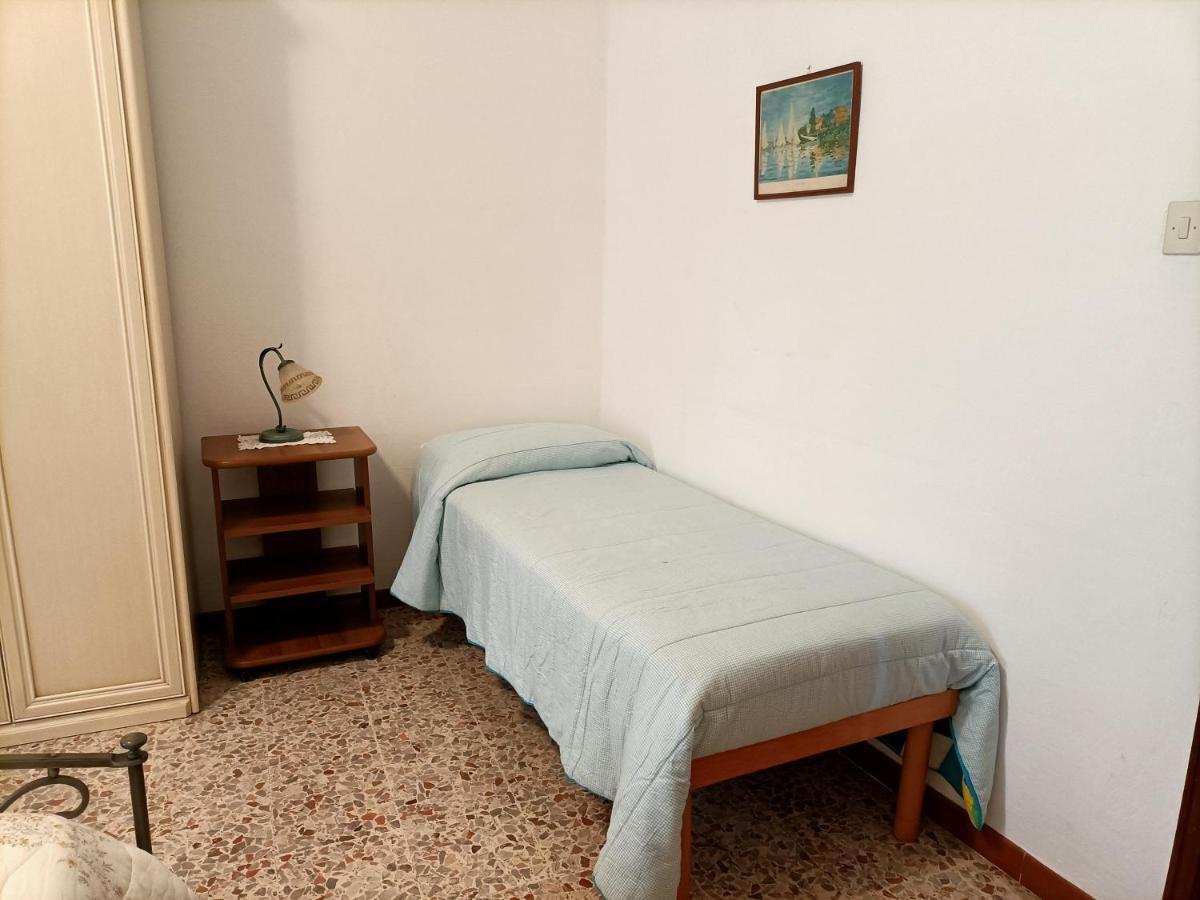 Antica Casa Ceccardi Apartment Livorno Ngoại thất bức ảnh